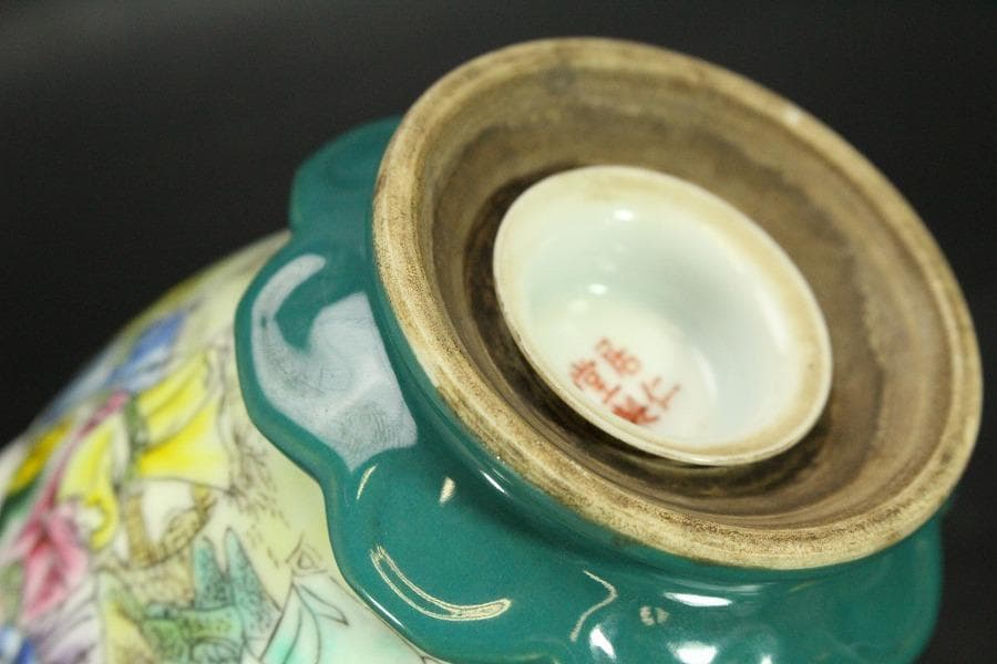 中国美術 粉彩色絵 宮廷人物紋 遊台 漆蓋碗 居仁堂製 希少(LC257)