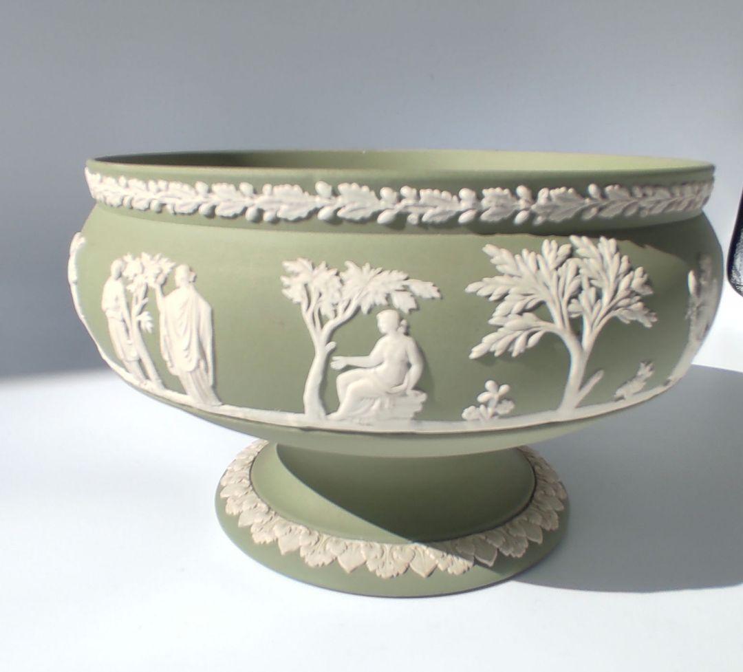 【未使用】英国ジャスパーウェアのペールグリーンのコンポート