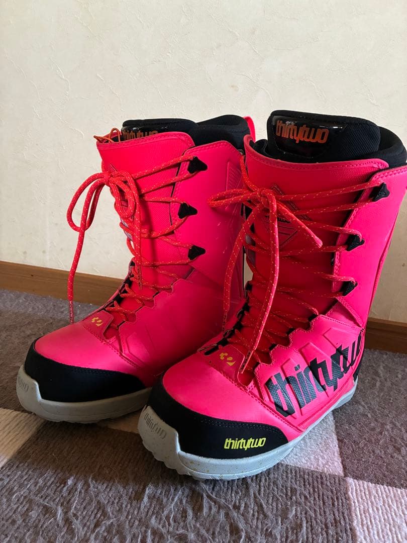 サーティーツー 27.5cm 中古品