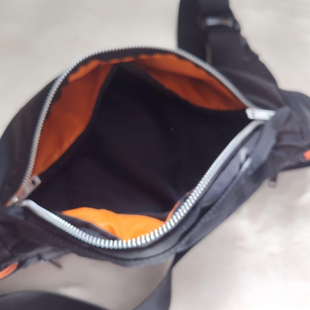 【未使用級】PORTER タンカーボディバッグ ブラック　QRコード付き