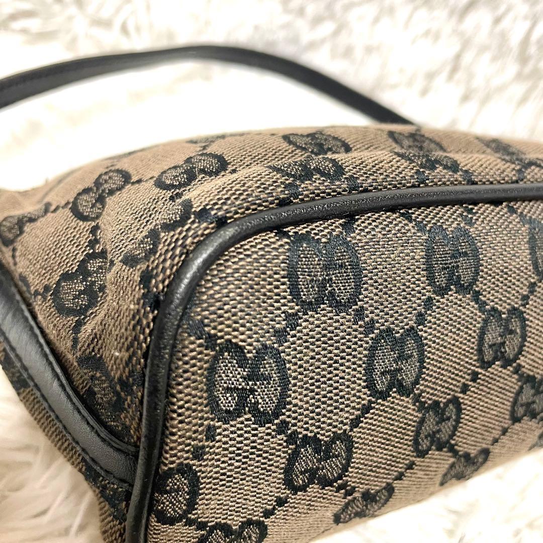 【美品】GUCCI アクセサリーポーチ GG柄 キャンバス レザー ロゴプレート