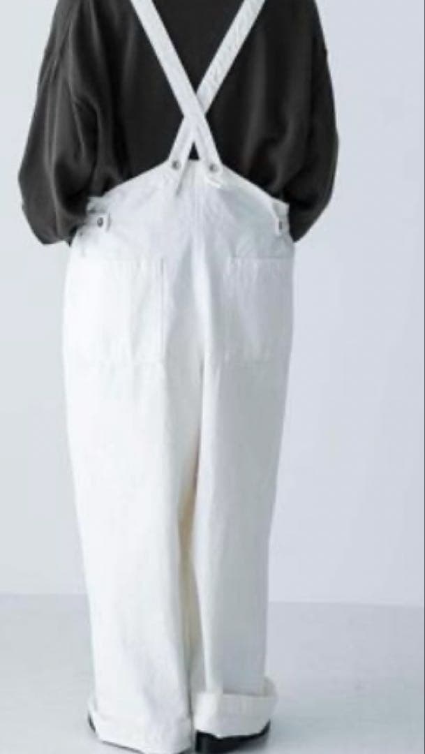 かぐれホワイトデニムサロペット