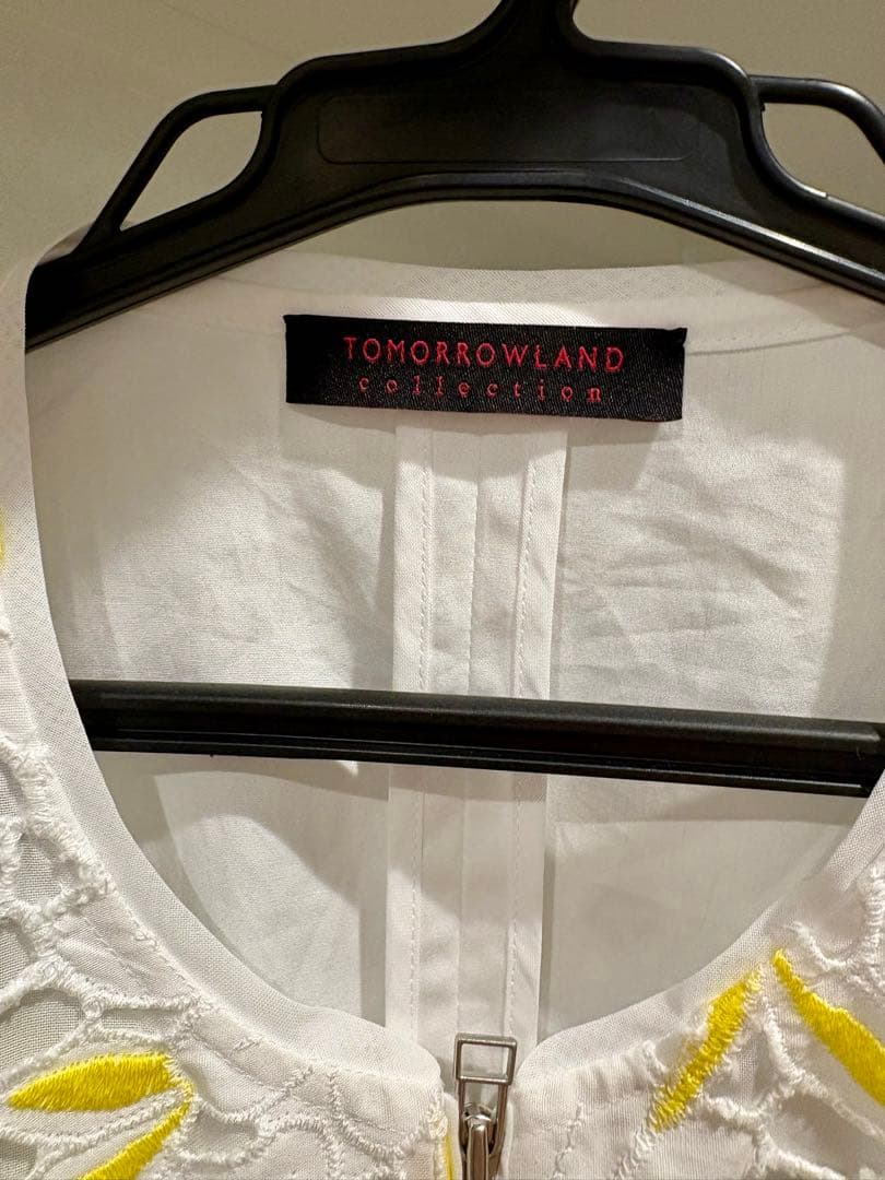 新品タグ付き/トゥモローランド/デイジーポップジップアップブラウス