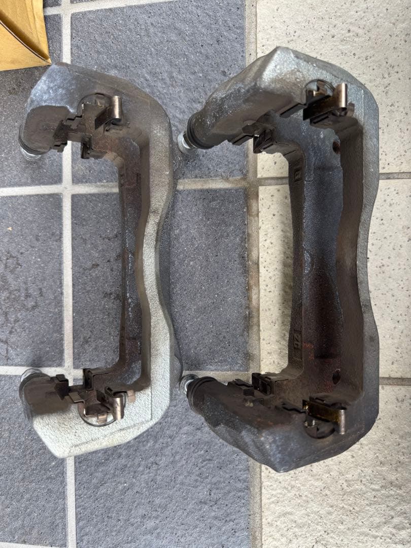 seenアルファードSC 30系 4WD GGH35W 純正 ブレーキ