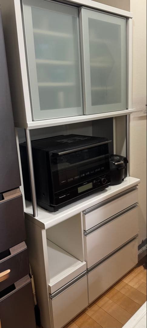 【引き取り限定】松田家具の食器棚「メッカ」