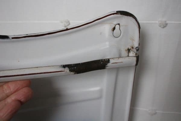 フランス アンティーク 古い琺瑯製のレードルラック ポストルッシュ 冬景色