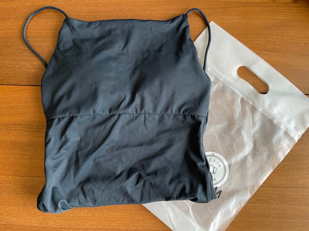 ★美品★alexiastam ワンピース水着