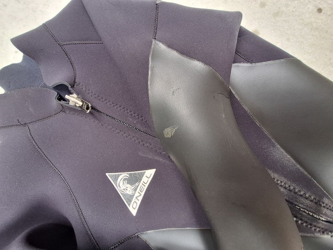 オニール　ネオプレン フルジッパー タッパー　ML程度　ウエットスーツ