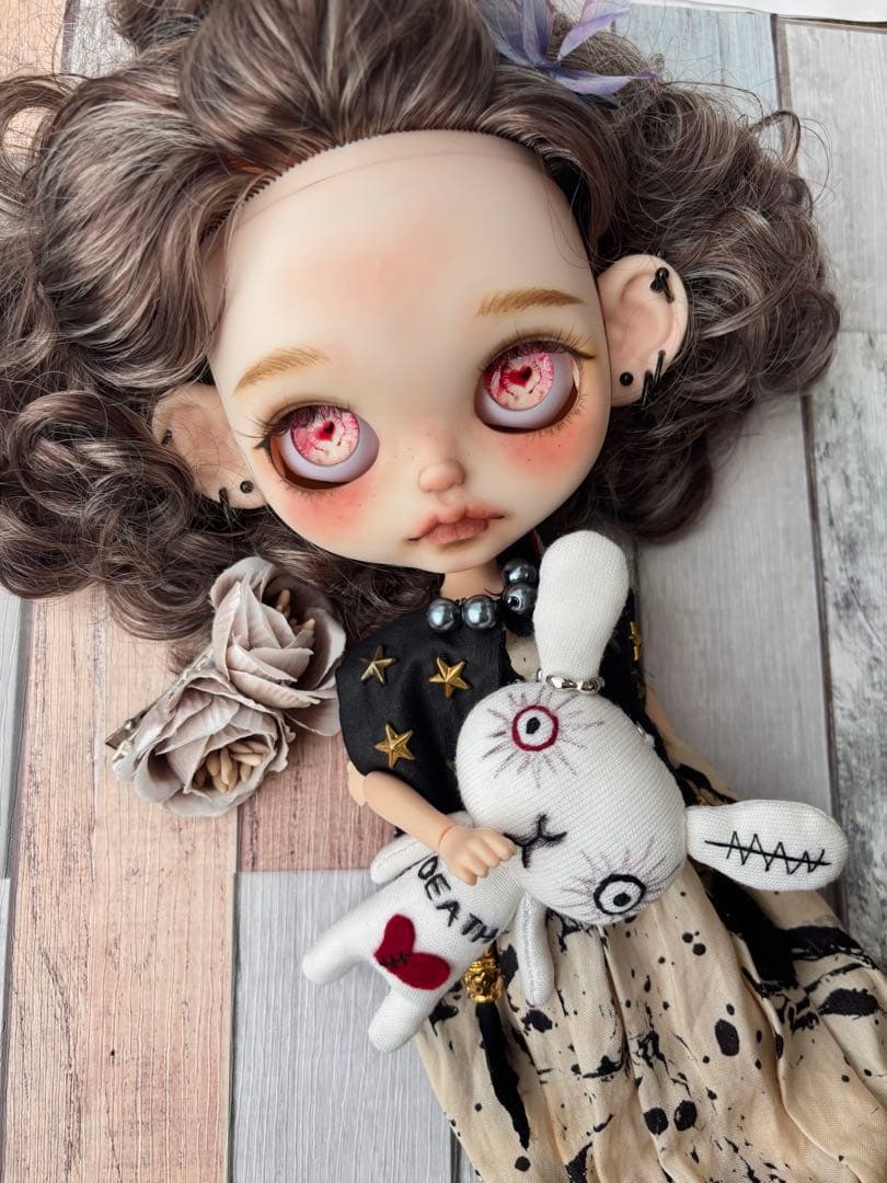 カスタムアイシードール　ネオサイズ　白ワンピース付　ブラウンmix ショート