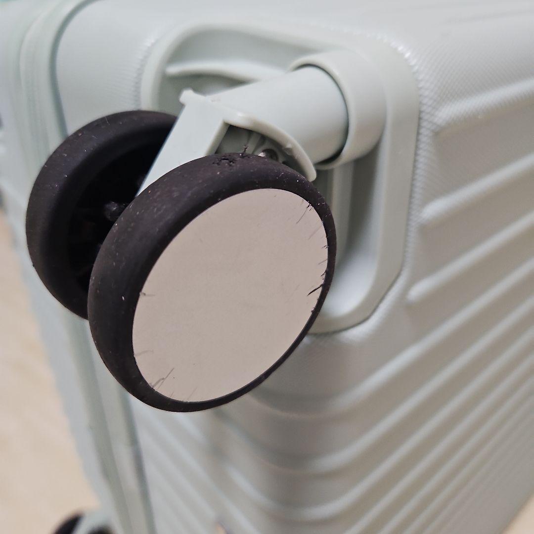 キャリーバッグ　Lサイズ　グリーングレー 大容量 静音 超軽量