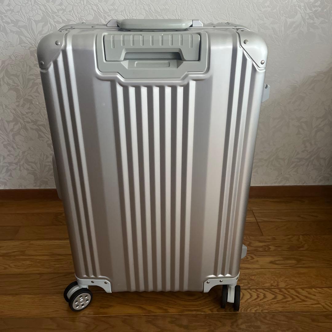 ベンツ　スーツケース