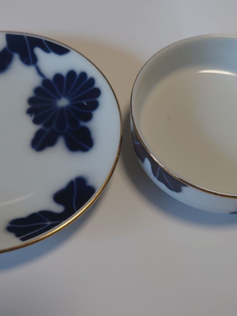 オールド　有田焼　深川製磁　 菊柄 和食器 5種類 計15皿