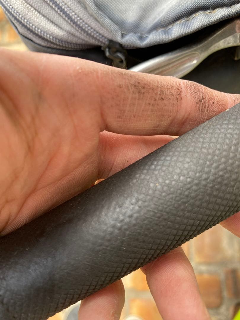 TB1Eブリヂストン電動アシスト自転車 前カゴ&荷台付　26インチ