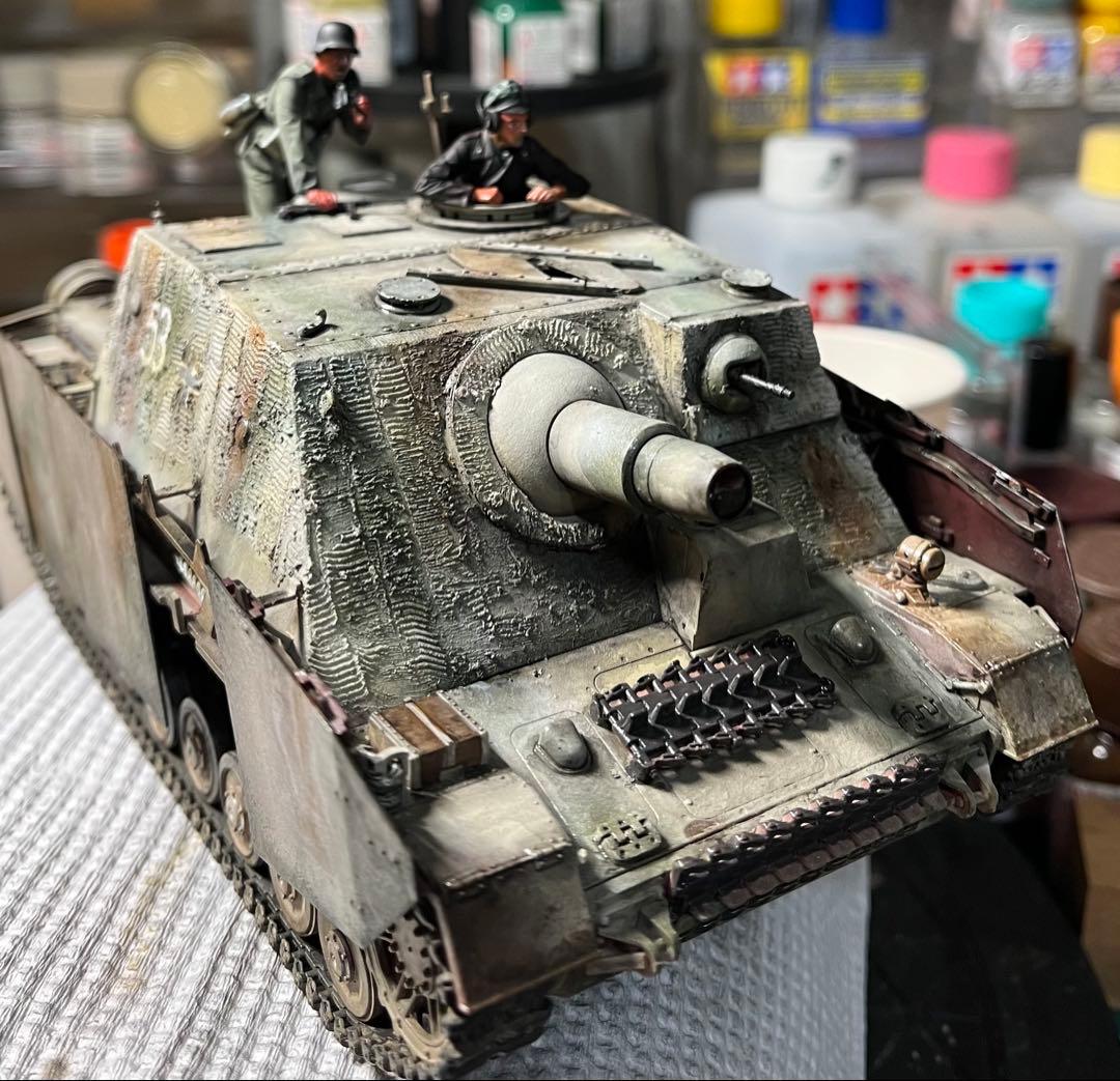 1/35 ドイツブルムベア後期型。ツインメリット加工。ウェザリング。搭乗員2体。