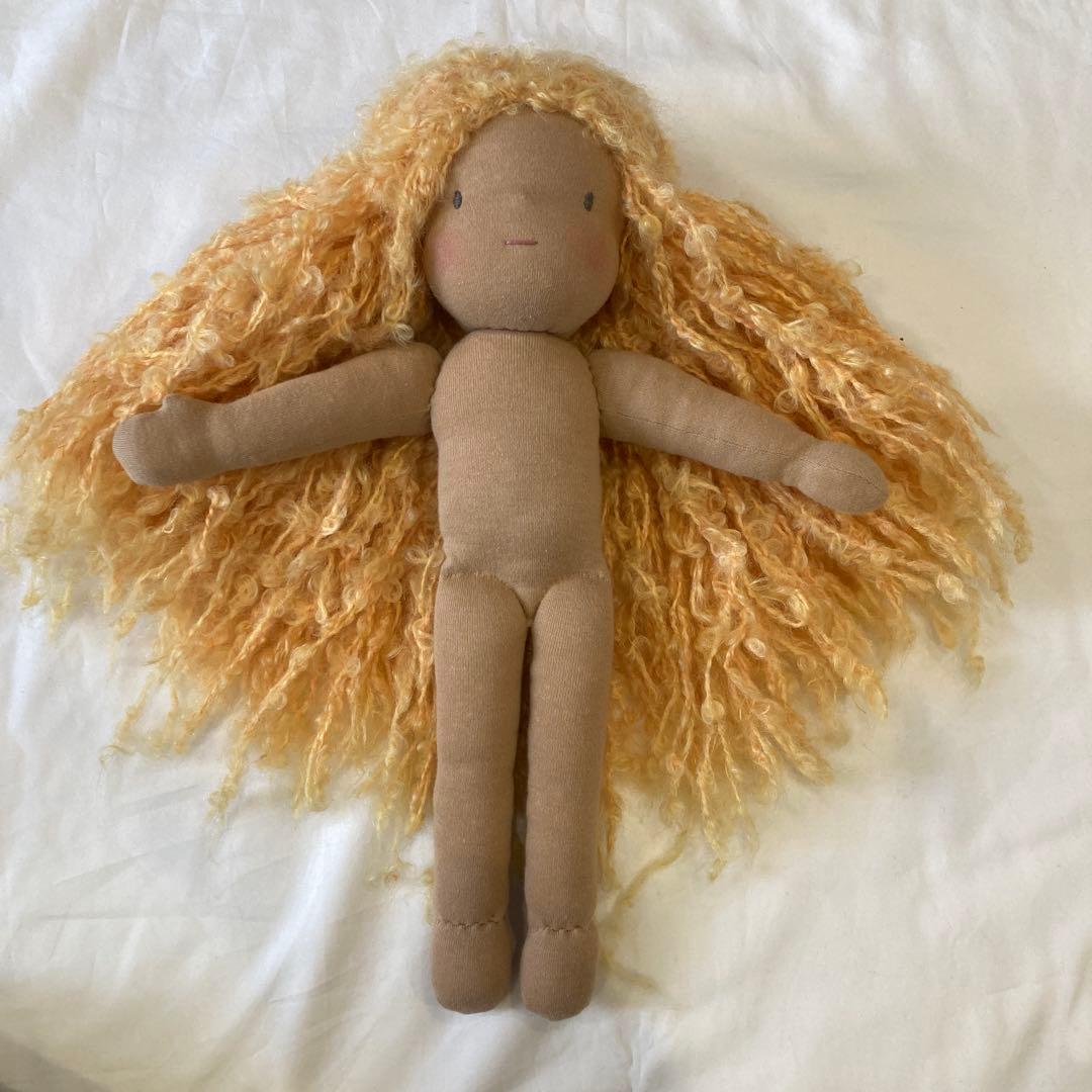 happy to see you 着せ替え人形　ウォルドルフ　リバティスカート付