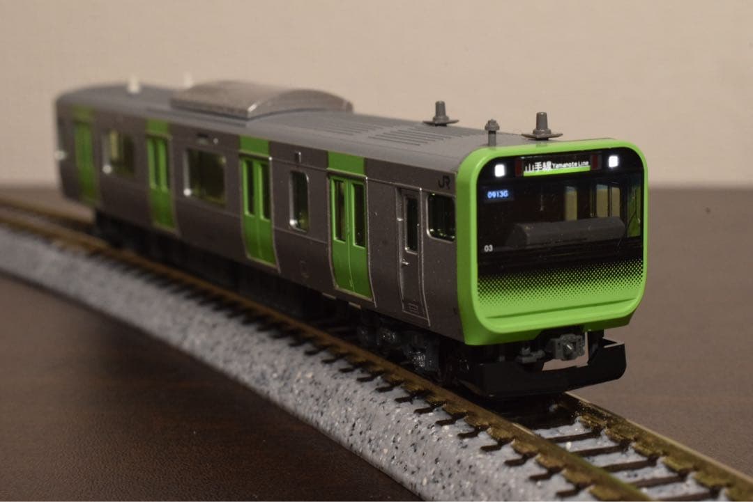 JR東日本 E235系0番台 山手線 4両基本セット [10-1468]