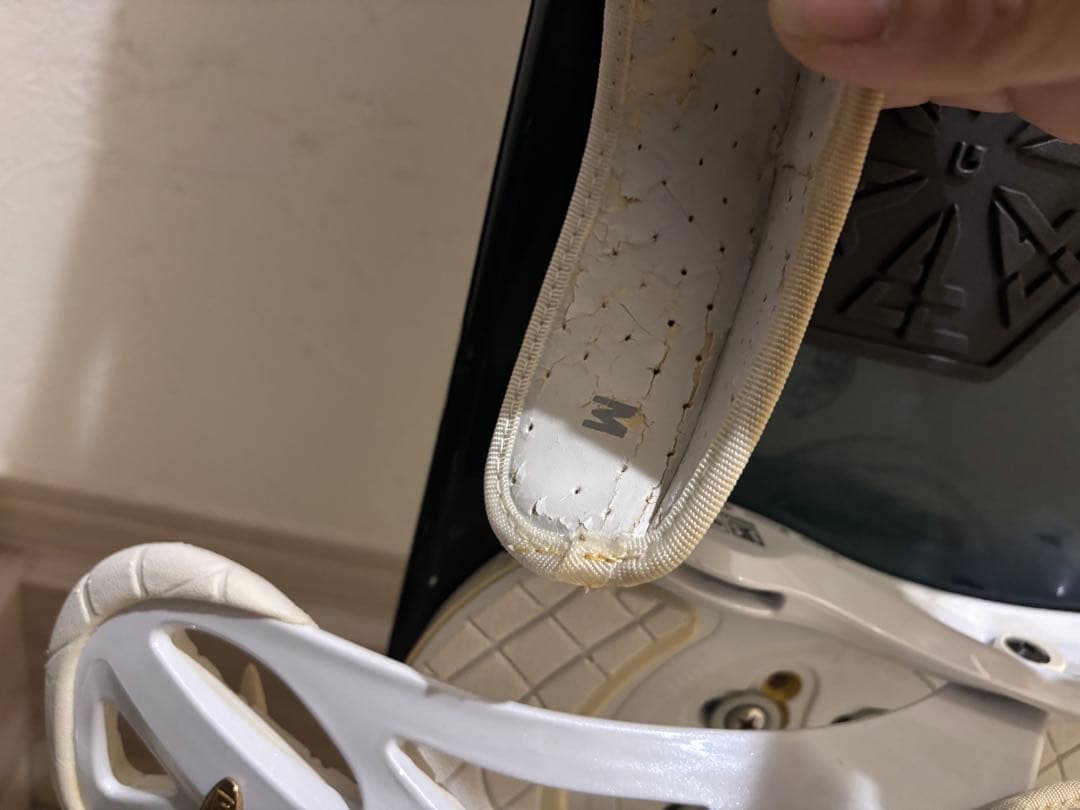 Salomon Lightbody 300 fr 144 スノーボード