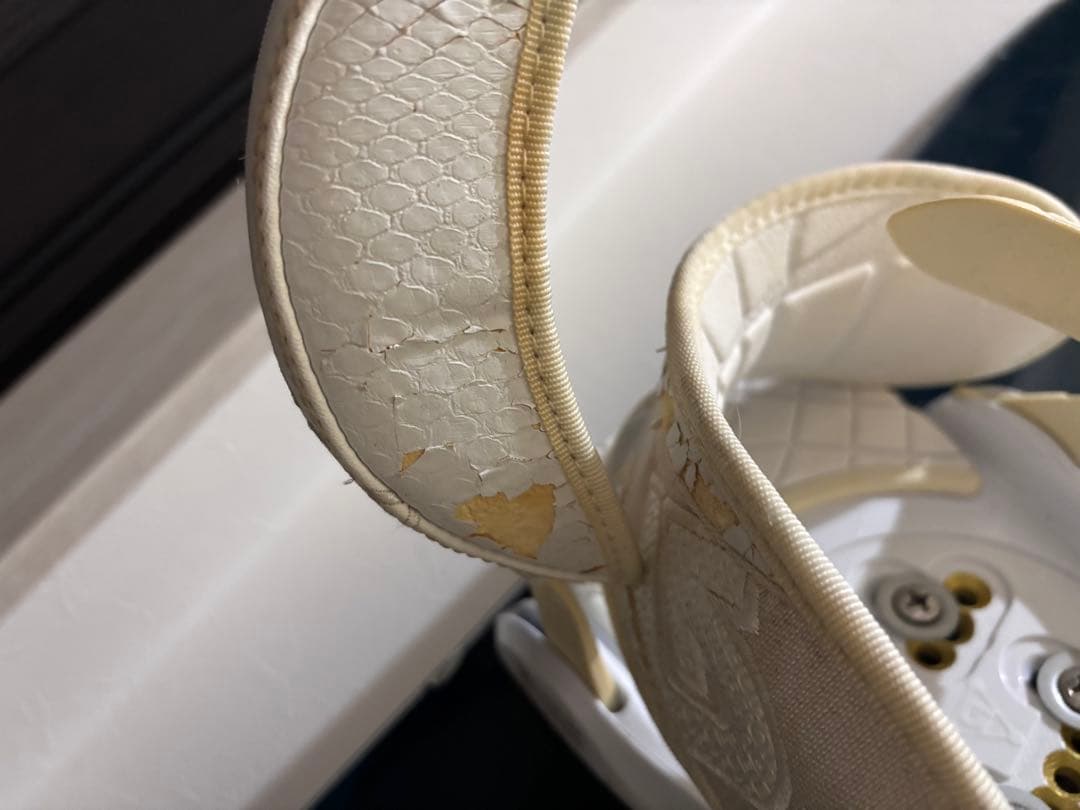 Salomon Lightbody 300 fr 144 スノーボード