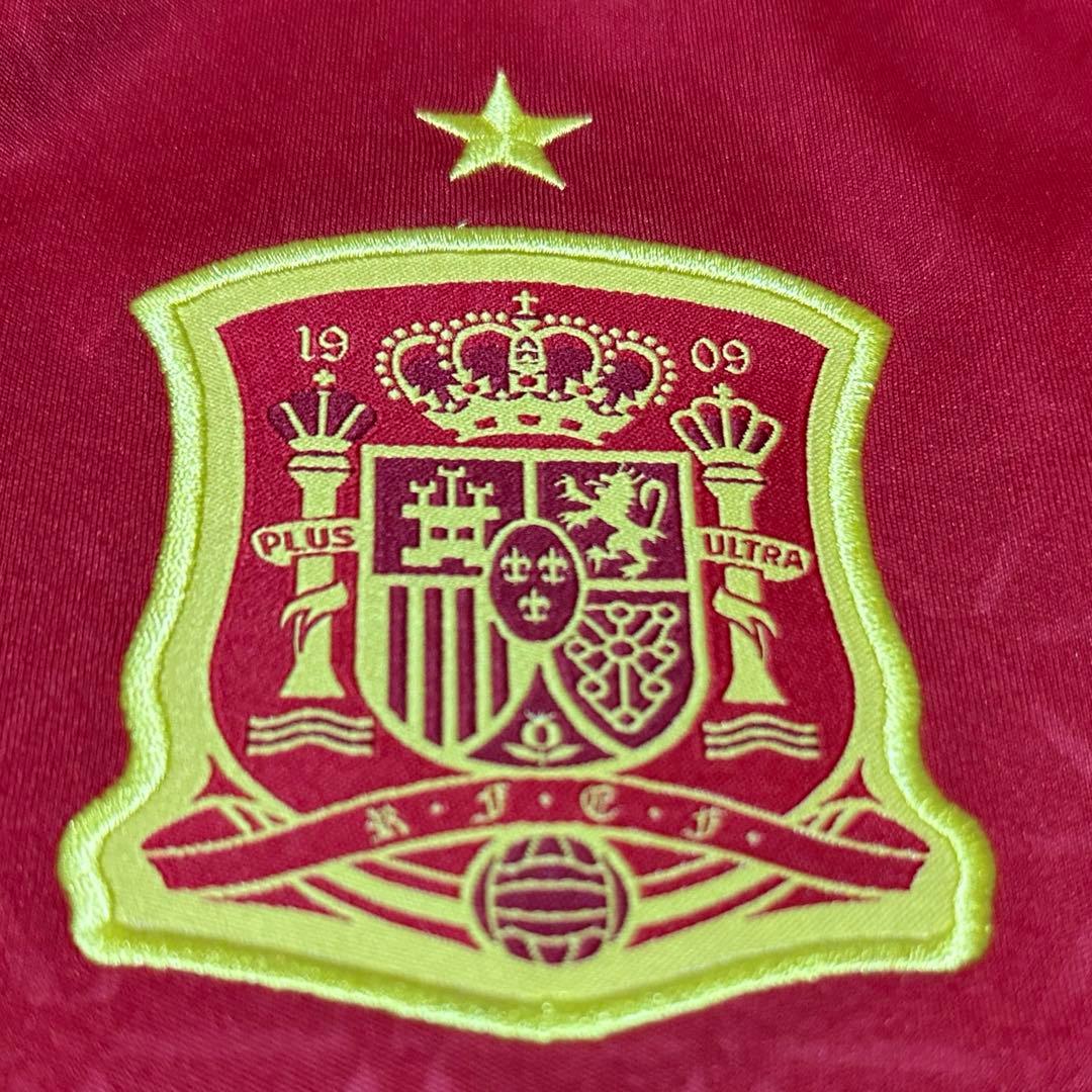 【正規品／美品】スペイン代表 ホーム2016 ユーロモデル 6 イニエスタM