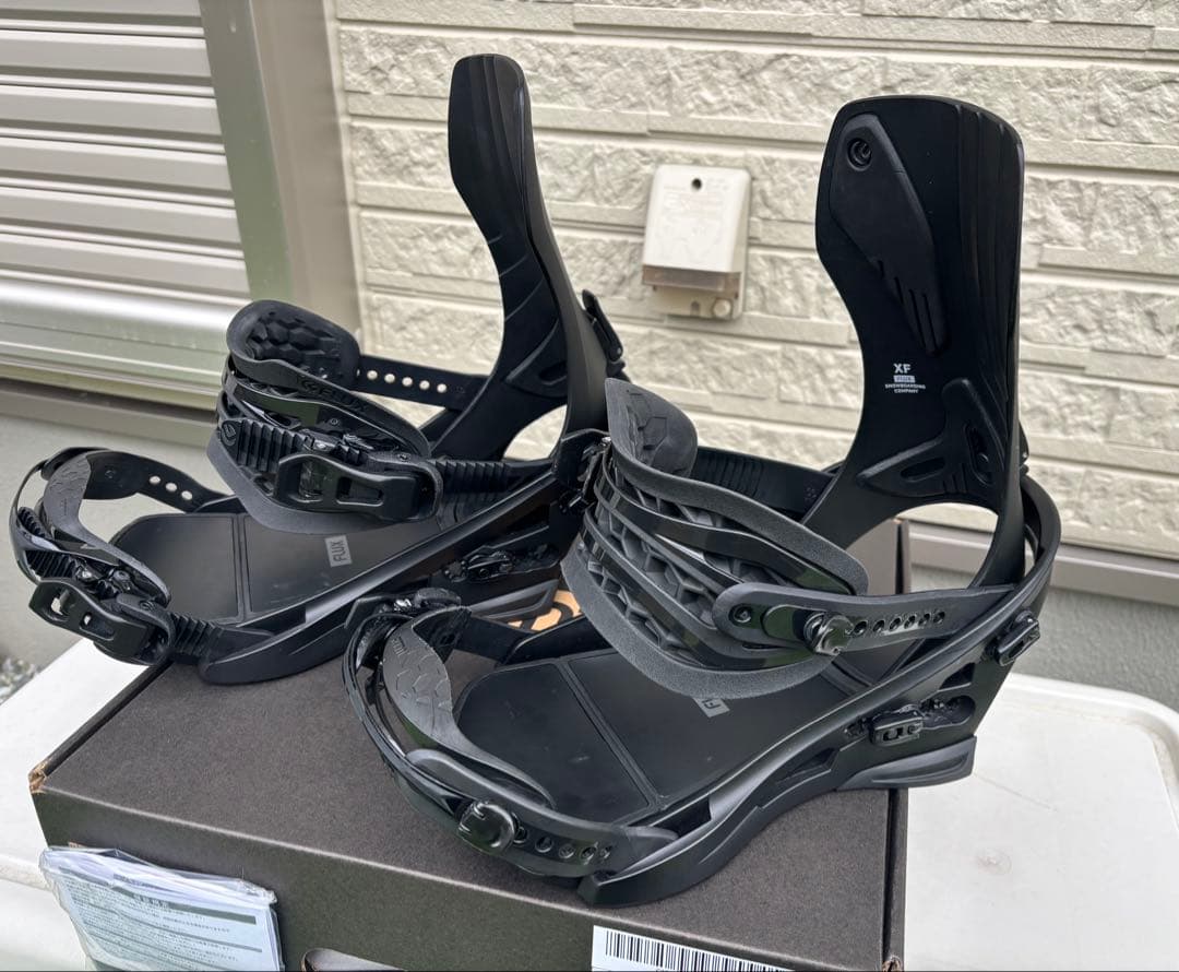 FLUX XF ブラック スノーボードビンディング