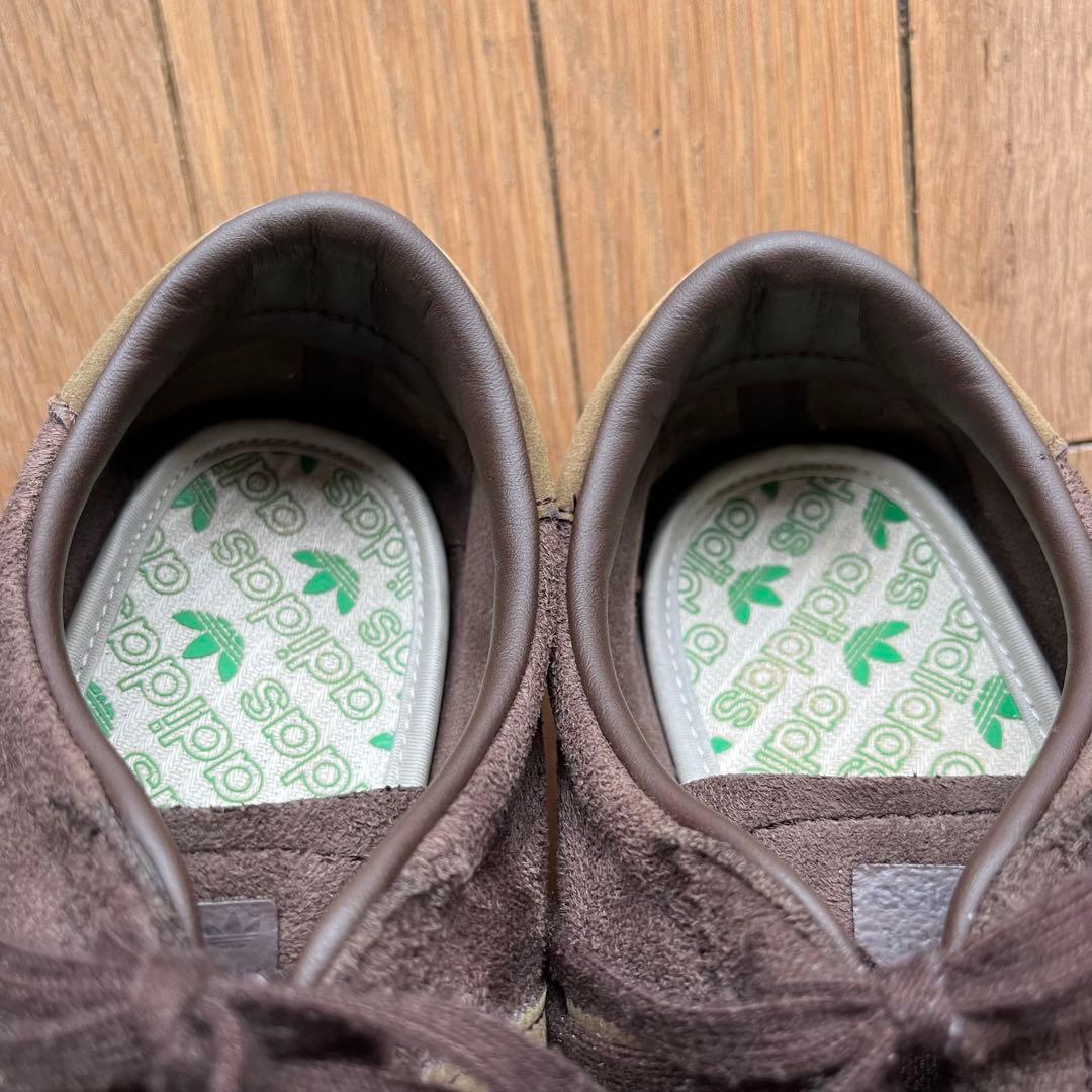 adidas tobacco gruen／アディダス タバコ US9