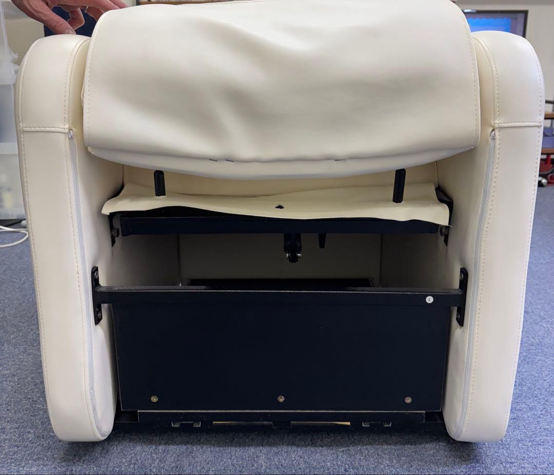 ネイル用リクライニングチェア