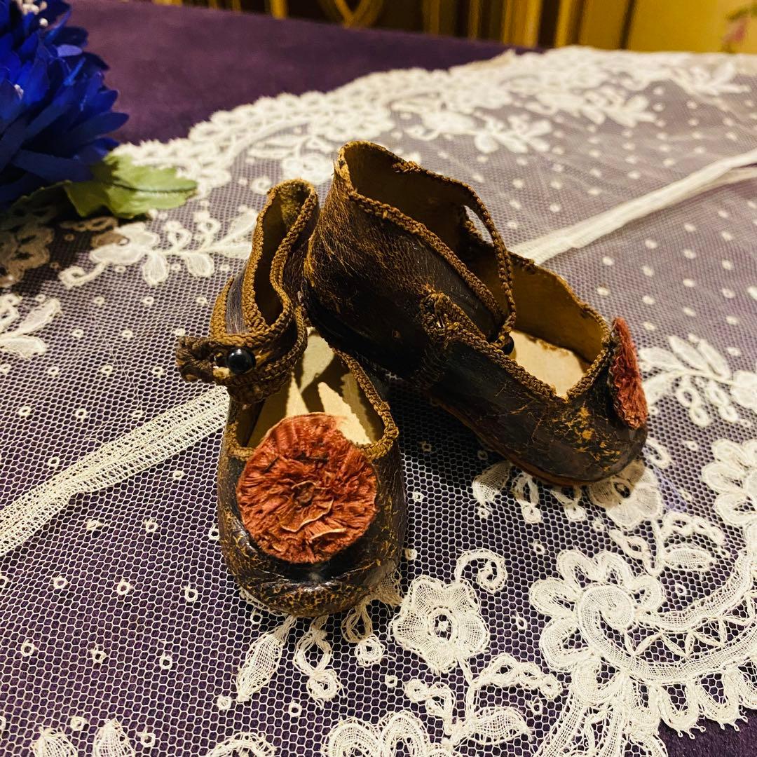 アンティークドールのシューズ　アンティーク