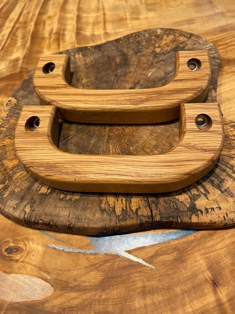 キャラバンE26 ホワイトオークアシストグリップ　Ａピラー用2点セット