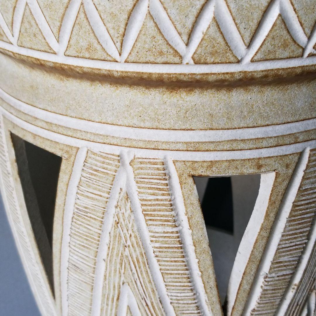 信楽焼傘立て  天水型透かし 高さ４５cm