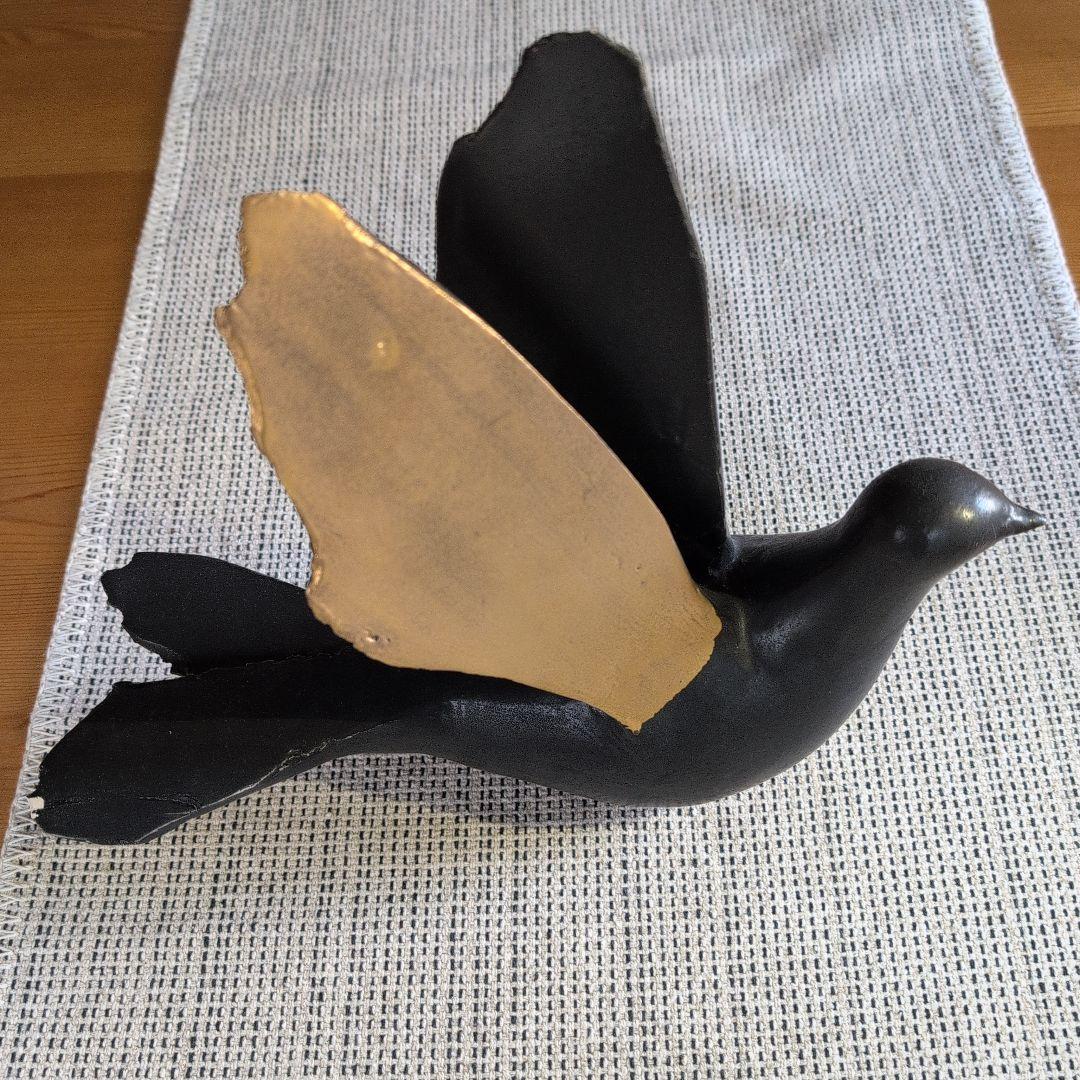 陶器製鳩のオブジェ