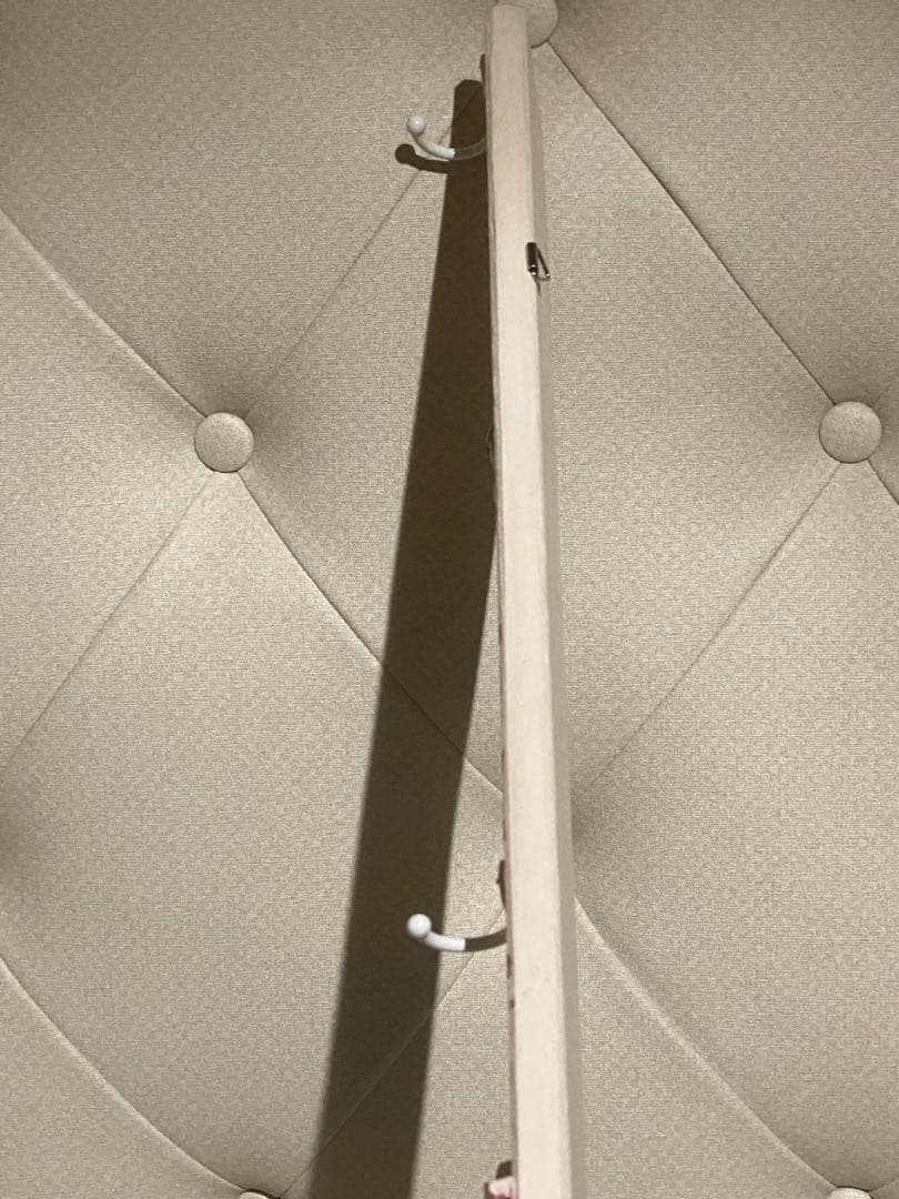 ロココ仕様♦️４連 ハンガーラック♦️小物掛け付♦️白＆レッド♦️百合紋章♦️桐材 送料込