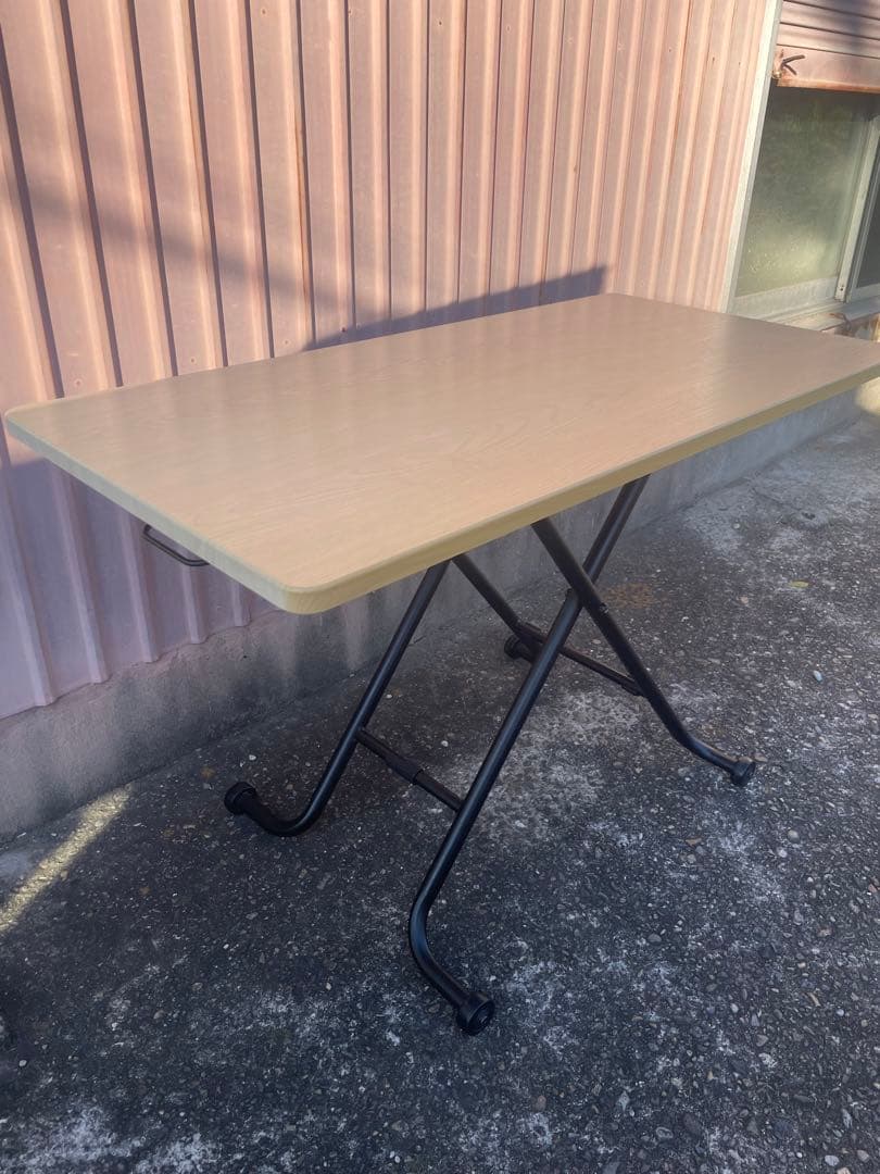 ニトリ　リフトテーブル　昇降テーブル