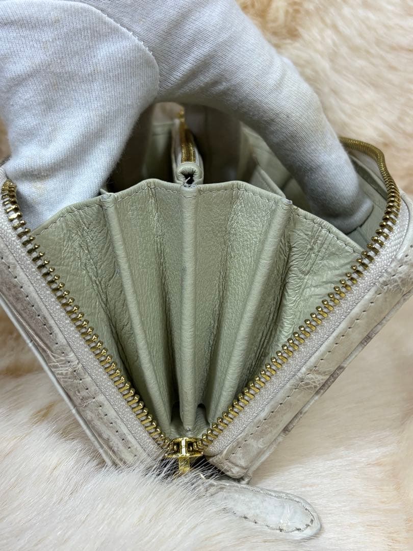 【微使用美品】　ヒマラヤクロコダイル　ラウンドファスナー長財布