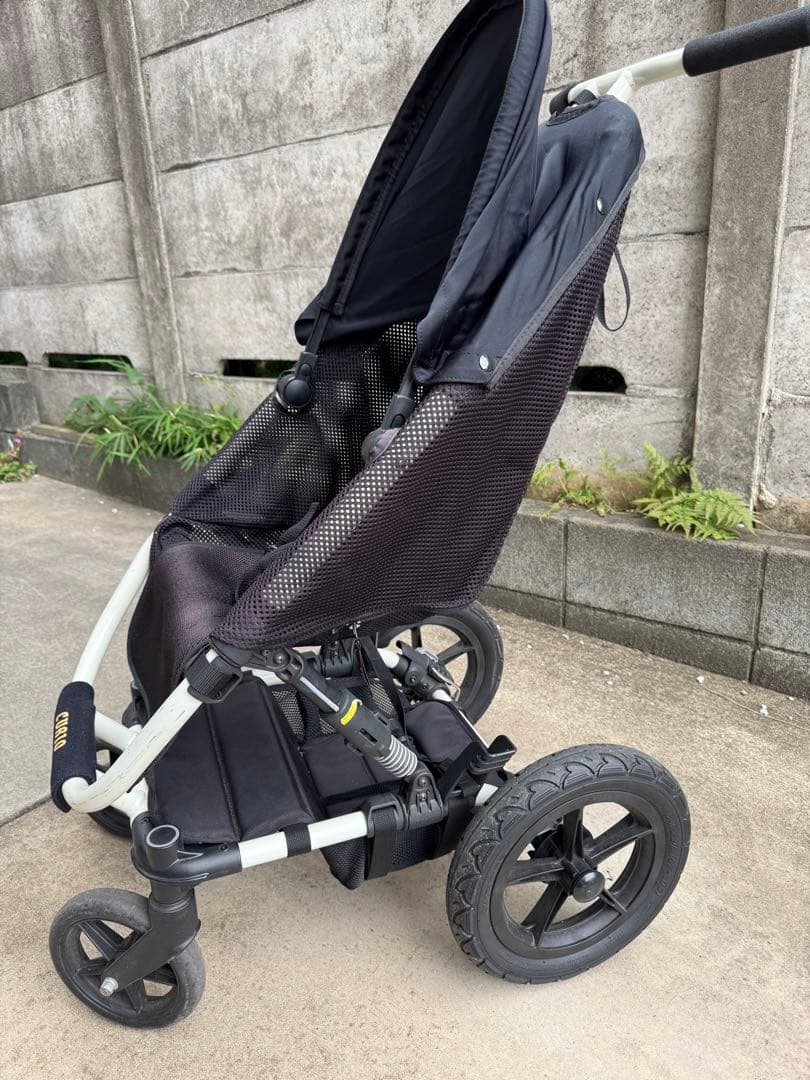 CURIO ベビーカー 涼しいメッシュシート付き　キュリオ ストローラー