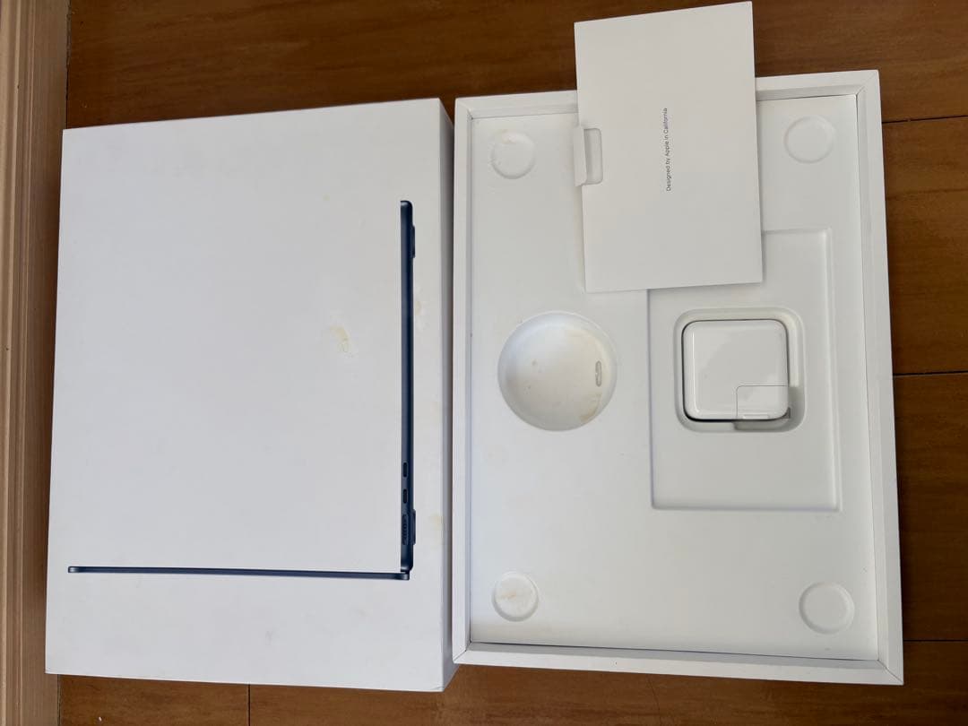 a　M4/16GB Apple MacBook Air スペースグレー