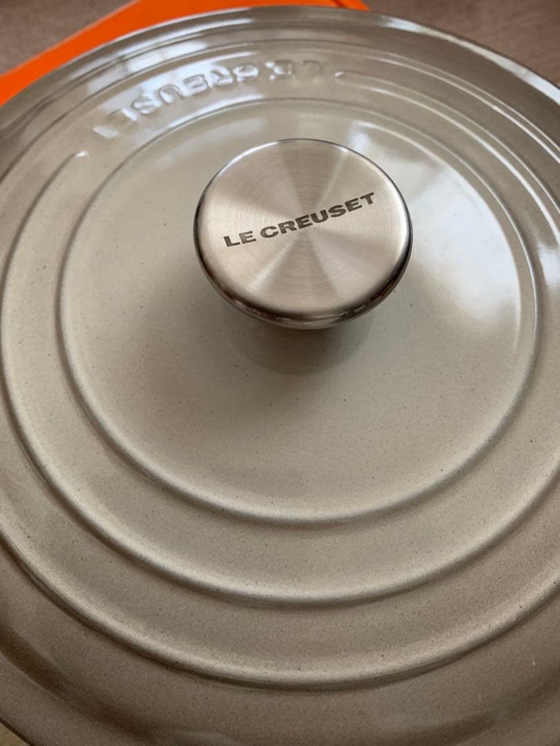 LE CREUSET ☆ ココットロンド ジャポネーズ ☆ ナツメグ 24㎝