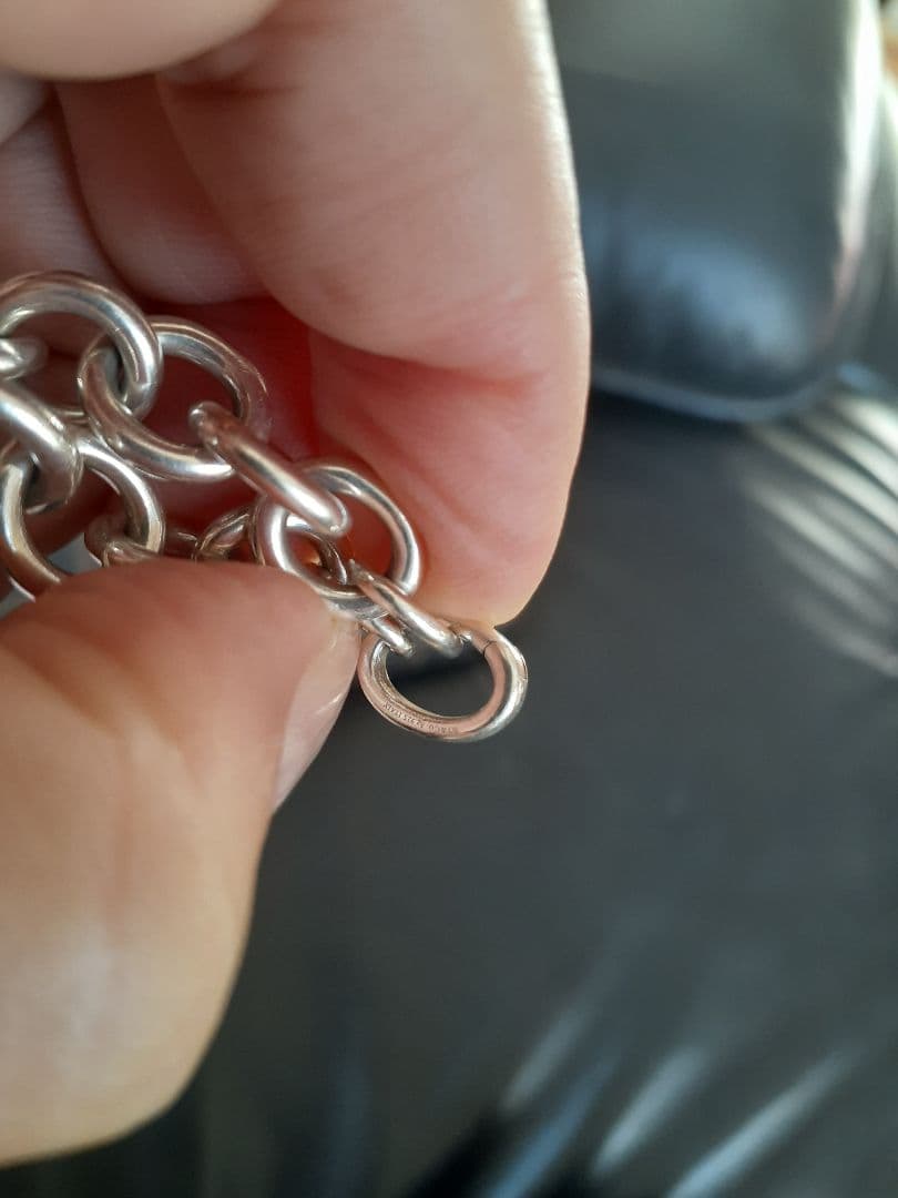 BOSSティファニーチェーンブレスレット