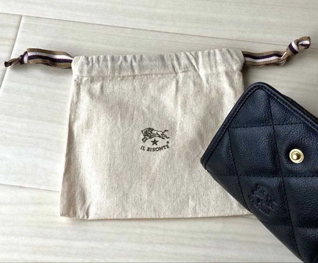 専用　イルビゾンテ IL BISONTE キルトレザー　二つ折り財布