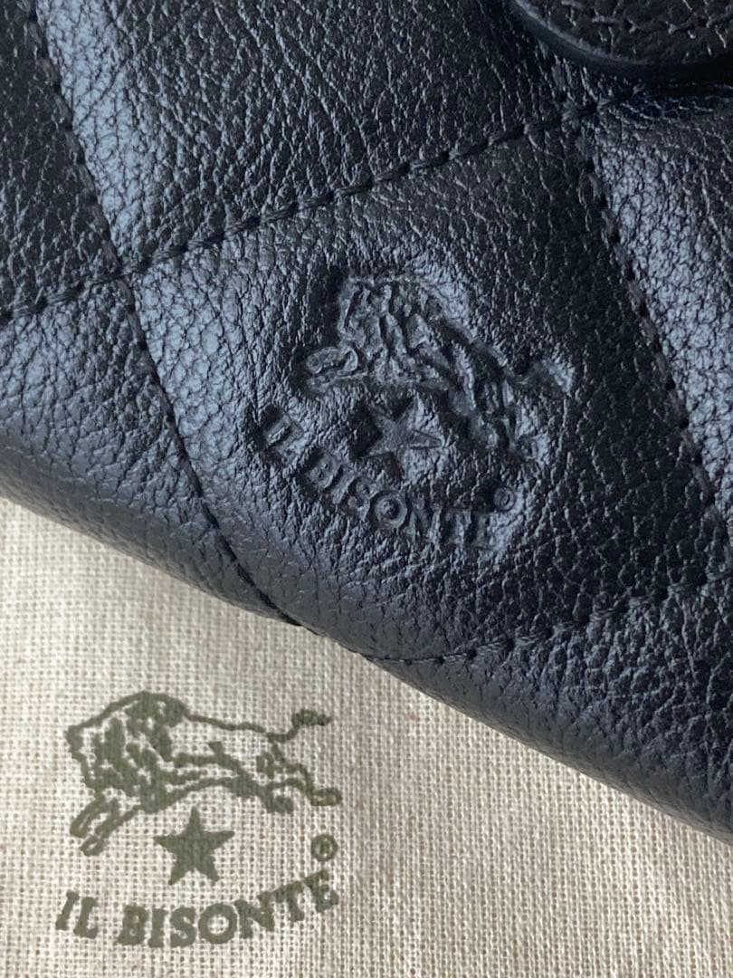 専用　イルビゾンテ IL BISONTE キルトレザー　二つ折り財布