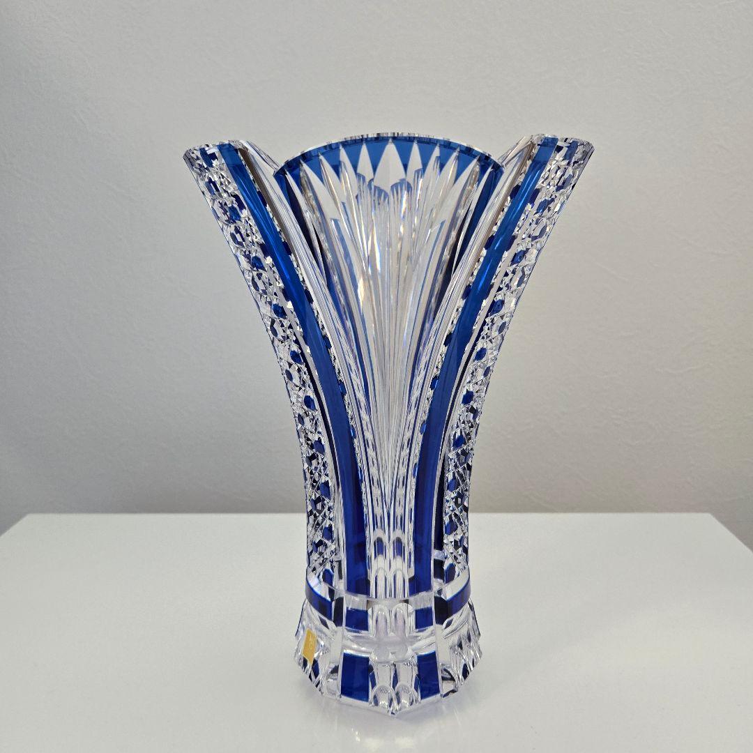 KAGAMI CRYSTAL 花瓶　江戸切子　笹っ葉に八角籠目紋