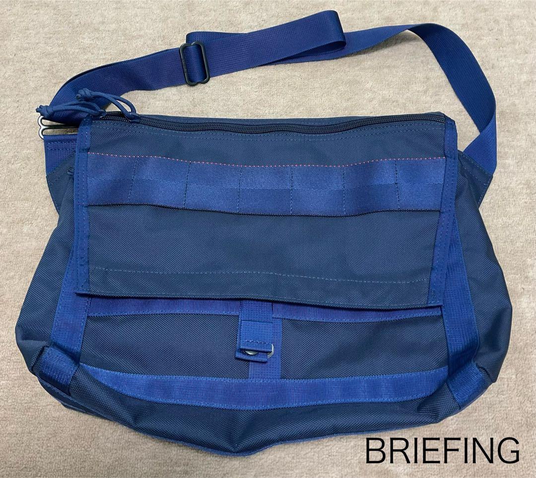 美品　BRIEFING fleet messenger 13 ネイビー