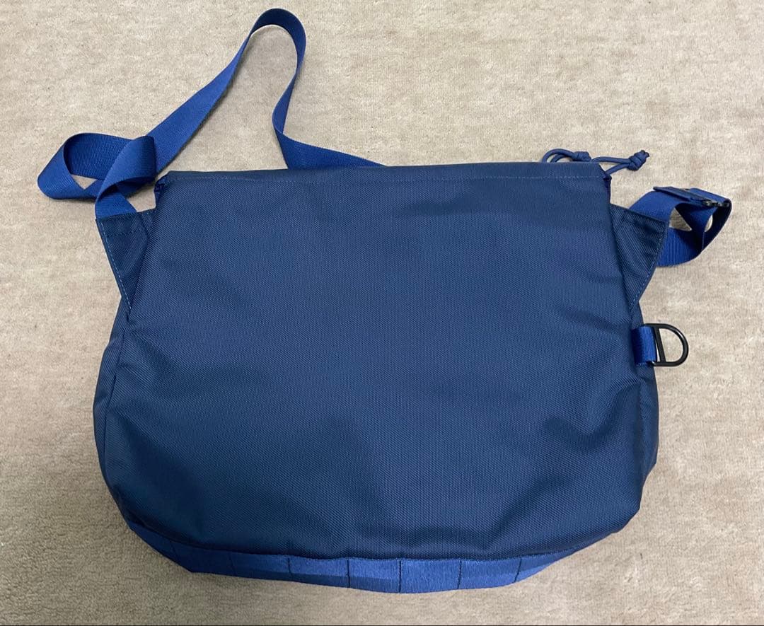 美品　BRIEFING fleet messenger 13 ネイビー