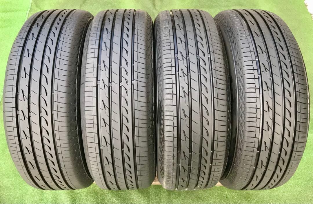 205/60 R16 BRIDGESTONE REGNO ラジアルタイヤ