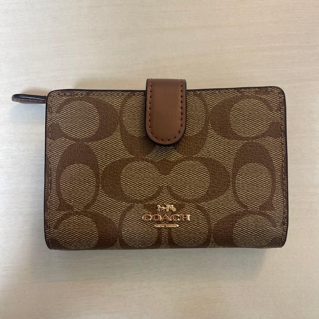 【新品】COACH コーチ 二つ折り財布