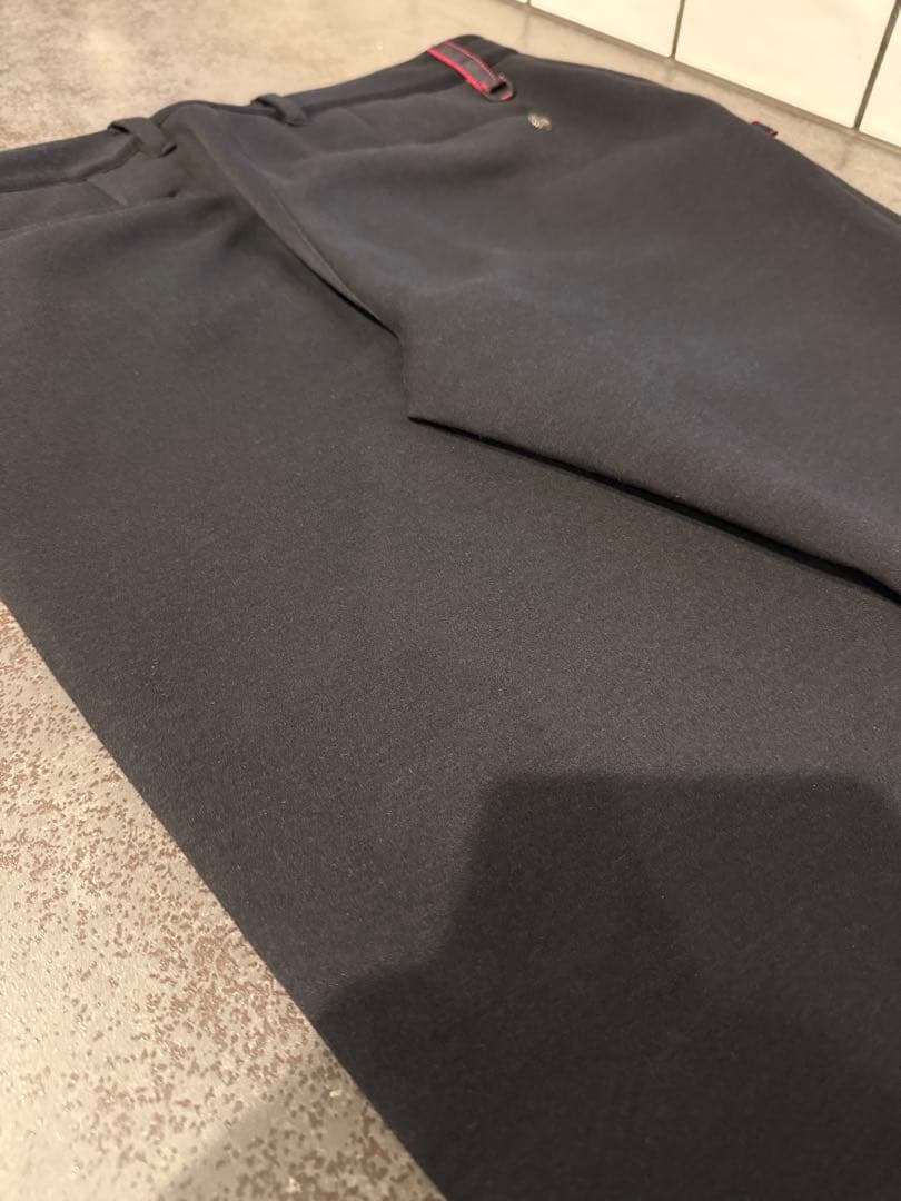 【綺麗め】BRIEFING ゴルフパンツ　3D ジョガーパンツ　L 黒