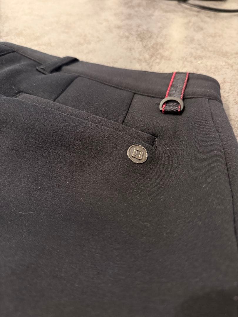 【綺麗め】BRIEFING ゴルフパンツ　3D ジョガーパンツ　L 黒