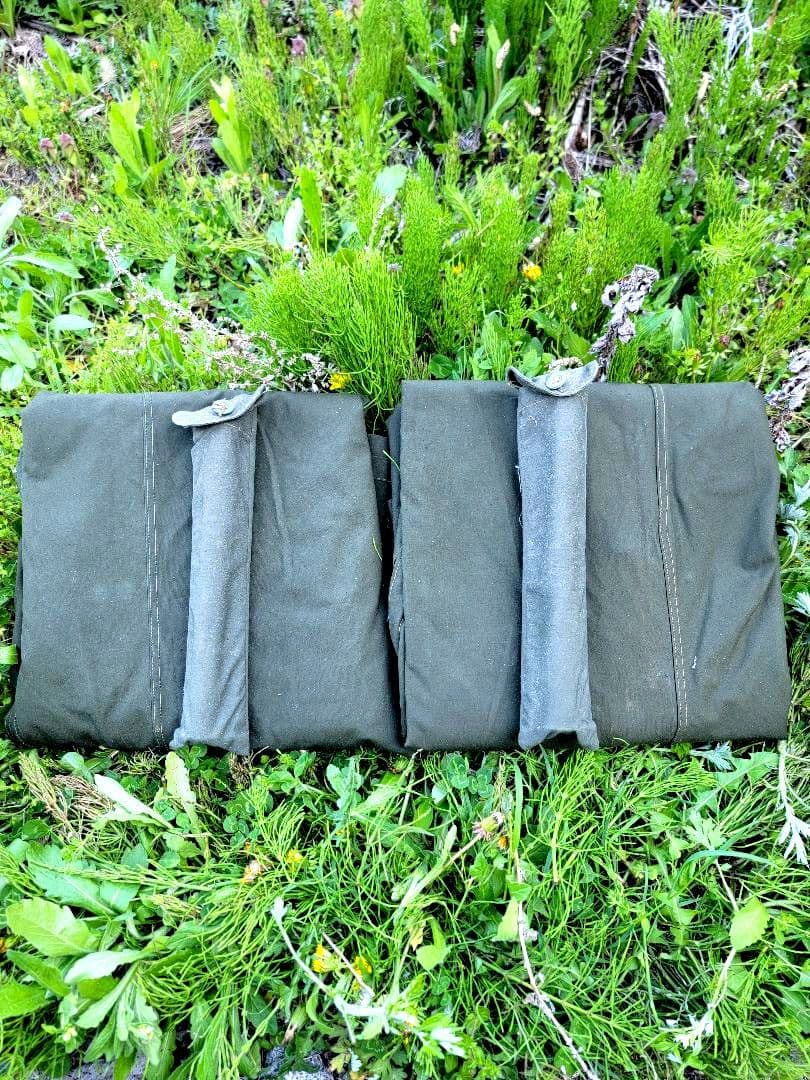 ポーランド軍幕×2枚.サイズ2.ハトメ2個 (1977年 & 78年)