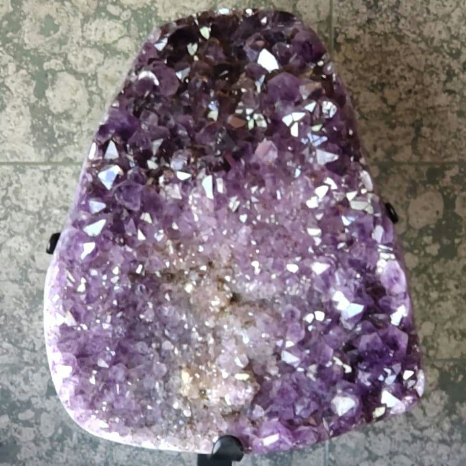 アメジスト　クラスター　約10キロ強　天然石　紫水晶　ウルグアイ産　台付