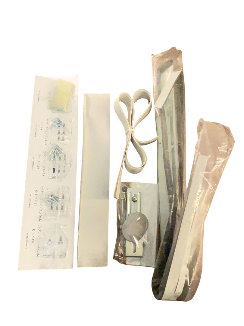 トヨトミ TIW-A180L 工事不要　ウィンドウエアコン　2021年製　箱無し