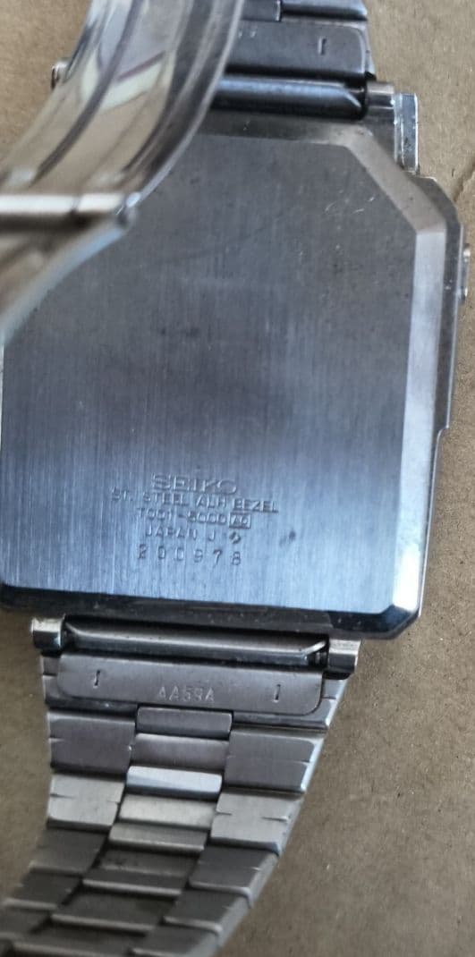 【激レア】SEIKO 液晶テレビ付き腕時計T001-5000　ヴィンテージ品